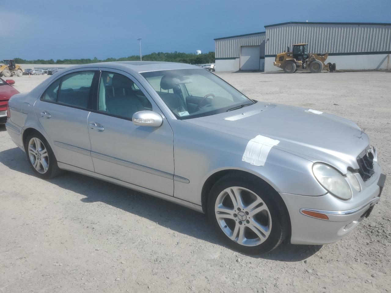 WDBUF83J85X166086 2005 Mercedes-Benz E 500 4Matic