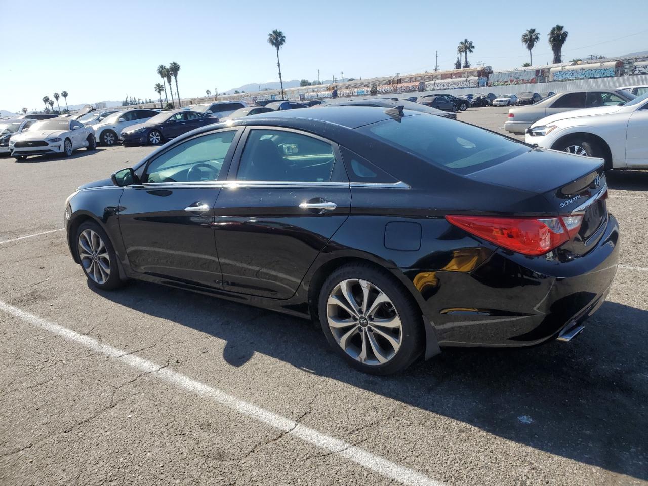 Lot #2774176359 2013 HYUNDAI SONATA SE