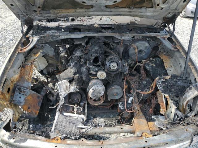 2002 Chevrolet Tahoe K1500 VIN: 1GNEK13Z82R204504 Lot: 58471314