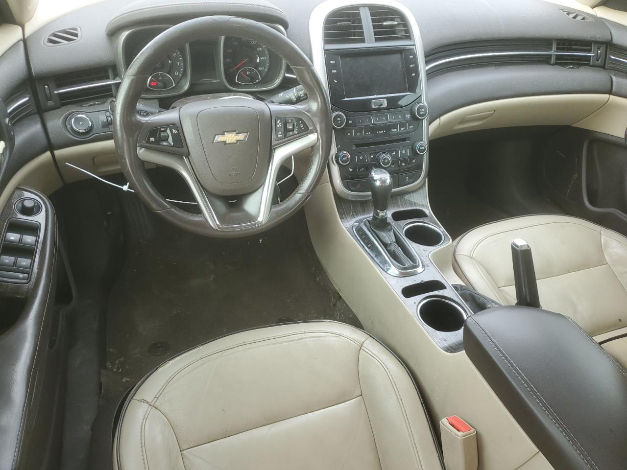 1G11D5SL1FF251363 2015 Chevrolet Malibu 2Lt