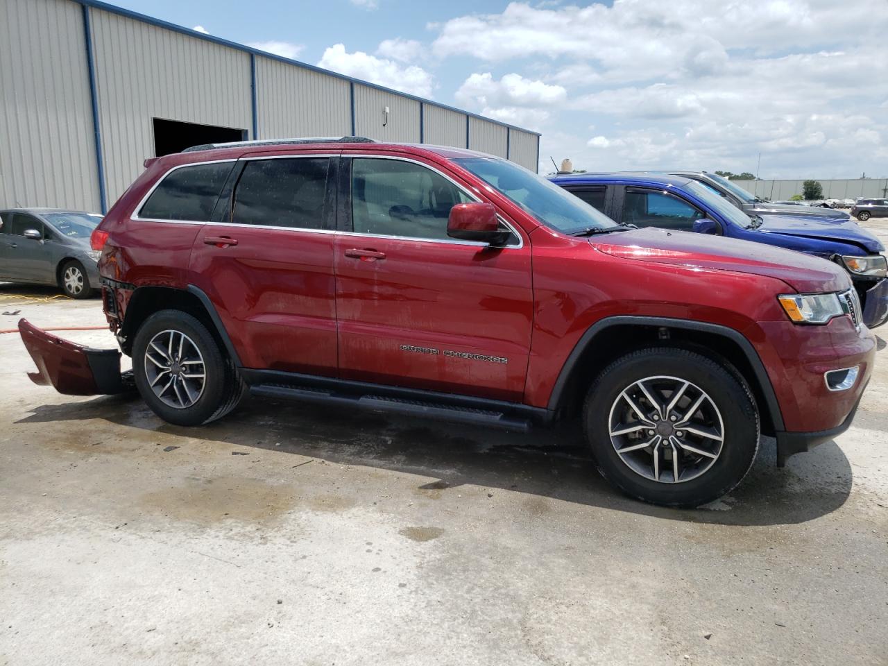 1C4RJEAG2KC732371 2019 Jeep Grand Cherokee Laredo