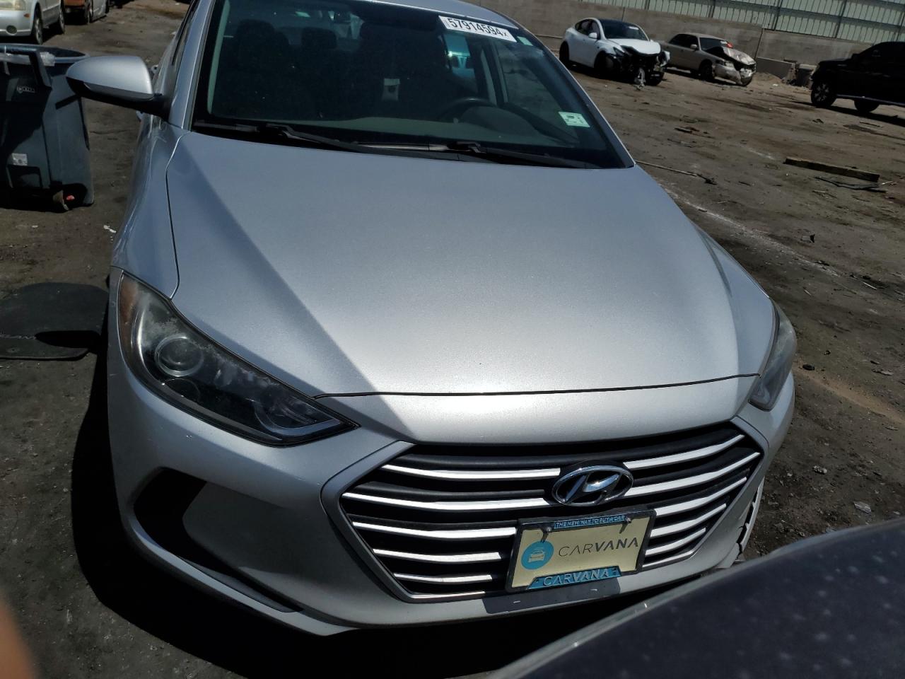 2018 Hyundai Elantra Se vin: 5NPD74LF7JH340853