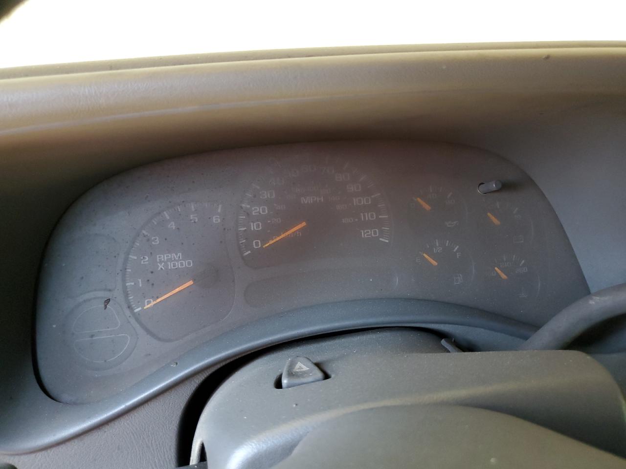 2GTEC19V531190825 2003 GMC New Sierra C1500