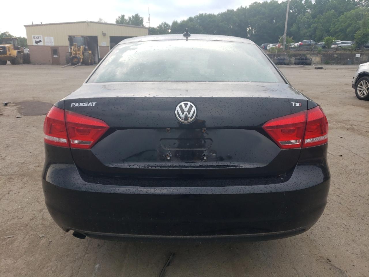 1VWAT7A34FC097687 2015 Volkswagen Passat S