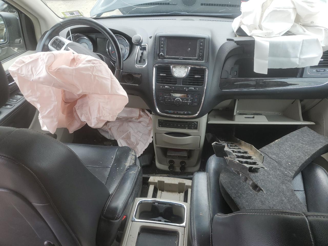 2C4RC1CG9DR536275 2013 Chrysler Town & Country Touring L