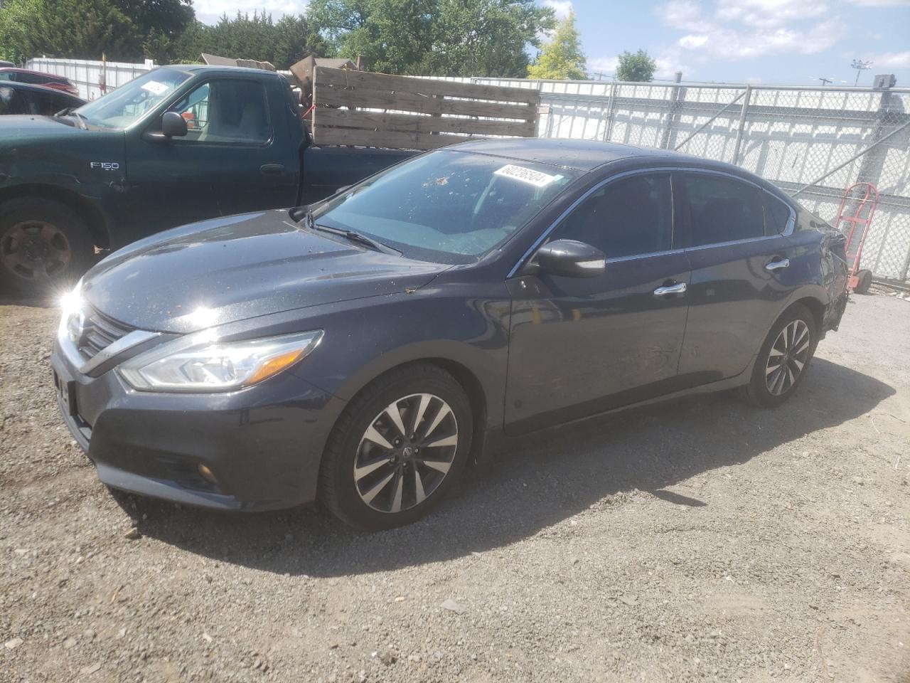 1N4AL3AP2HC272428 2017 Nissan Altima 2.5