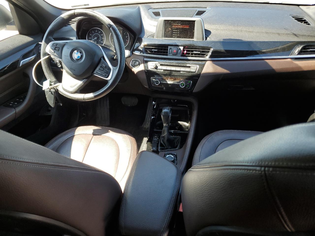 WBXHT3C37GP885626 2016 BMW X1 xDrive28I