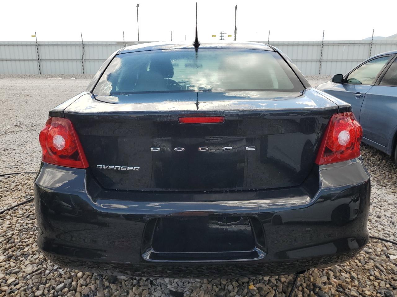 1B3BD4FB2BN514856 2011 Dodge Avenger Express