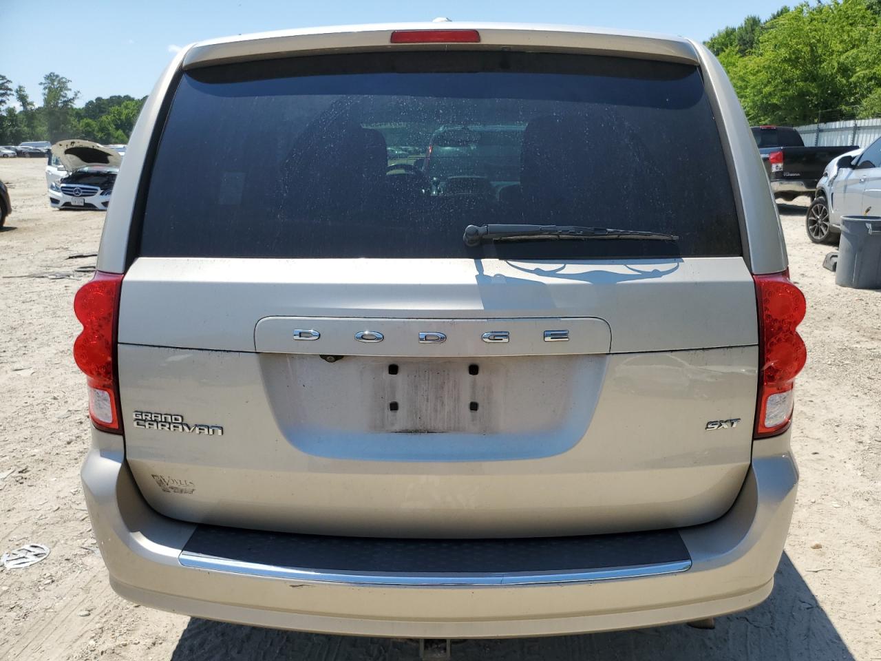 2C4RDGCG3ER471599 2014 Dodge Grand Caravan Sxt