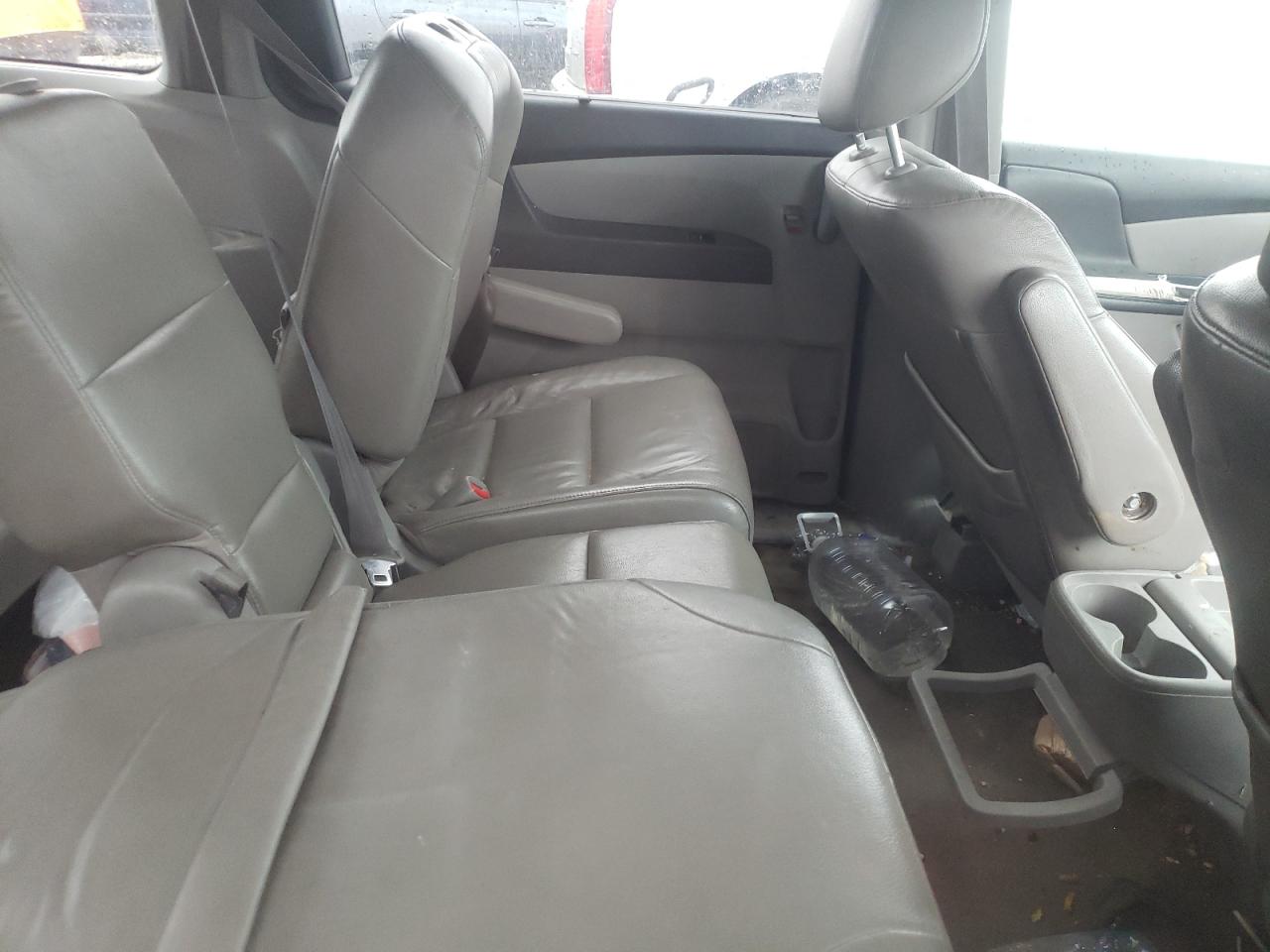 5FNRL5H62BB026057 2011 Honda Odyssey Exl