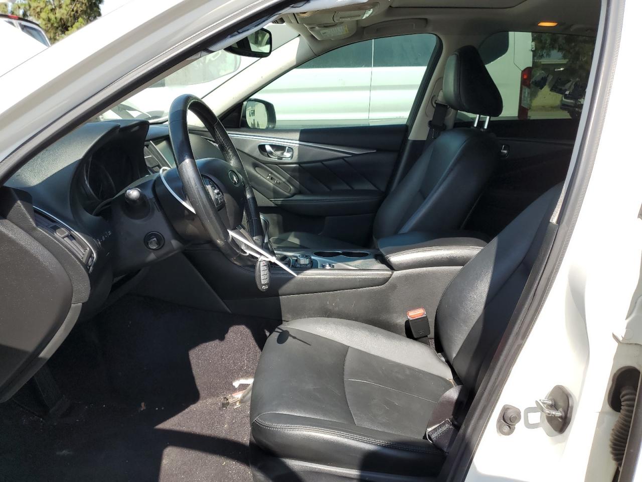 JN1EV7AP7GM301544 2016 Infiniti Q50 Premium