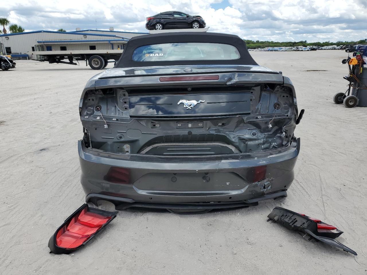 1FATP8UH7L5115344 2020 Ford Mustang