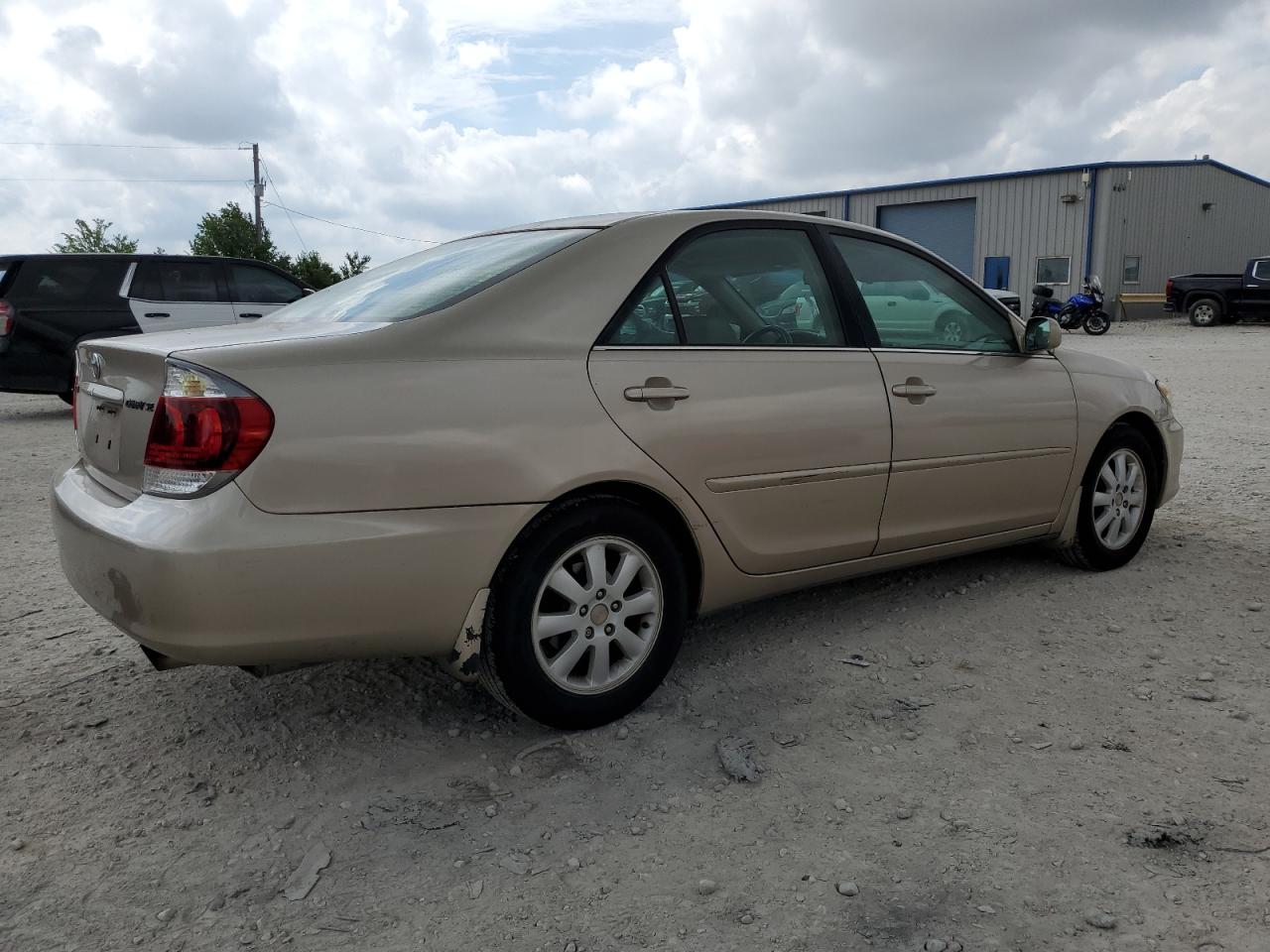 4T1BE32KX5U978415 2005 Toyota Camry Le