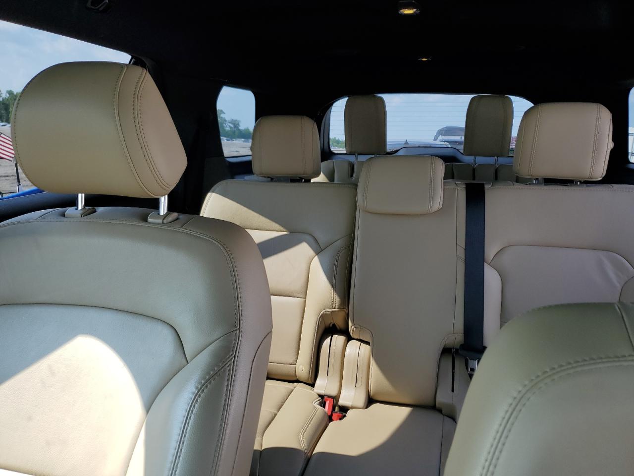 1FM5K7D86HGD00200 2017 Ford Explorer Xlt