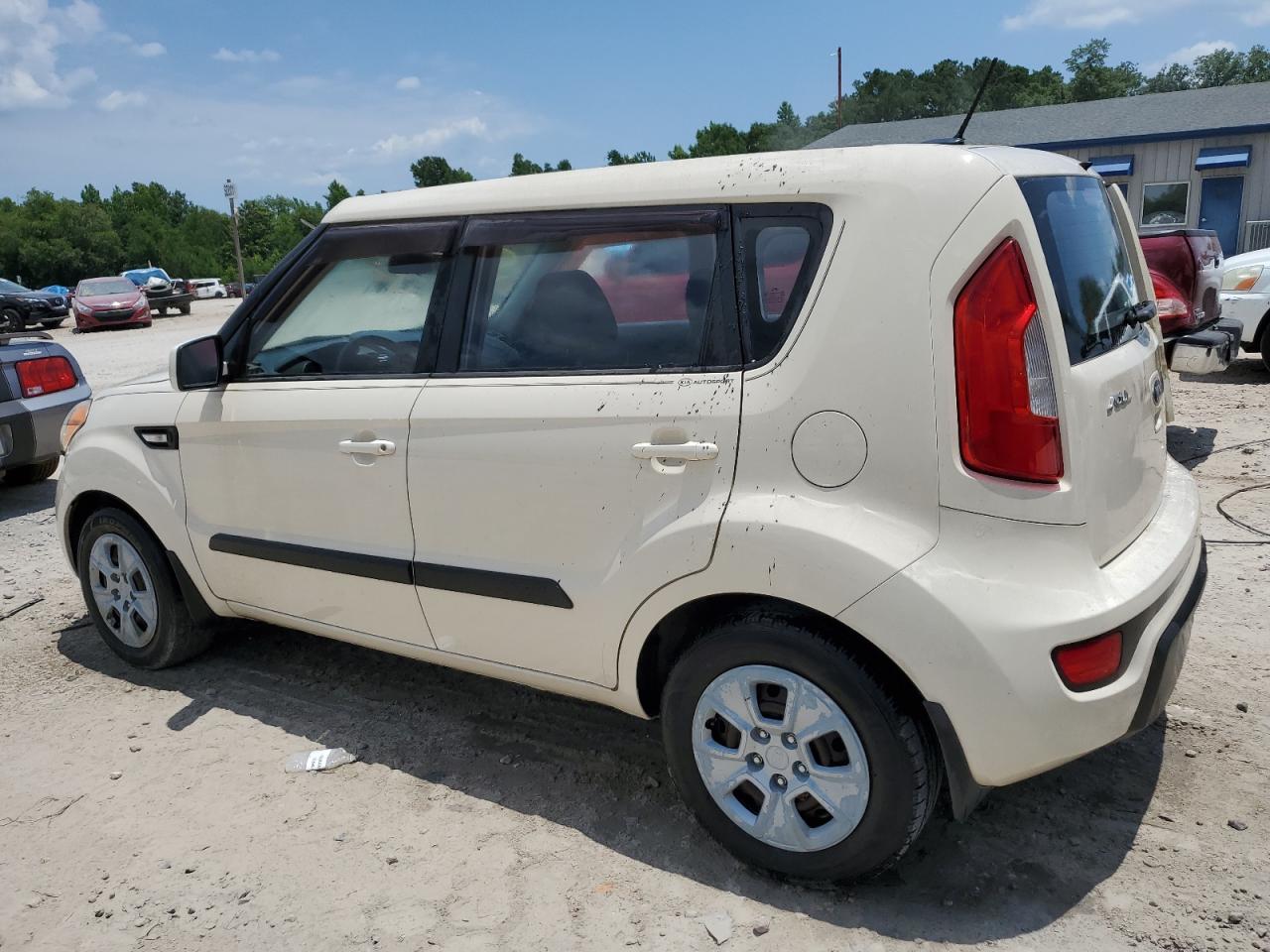 KNDJT2A59D7764864 2013 Kia Soul