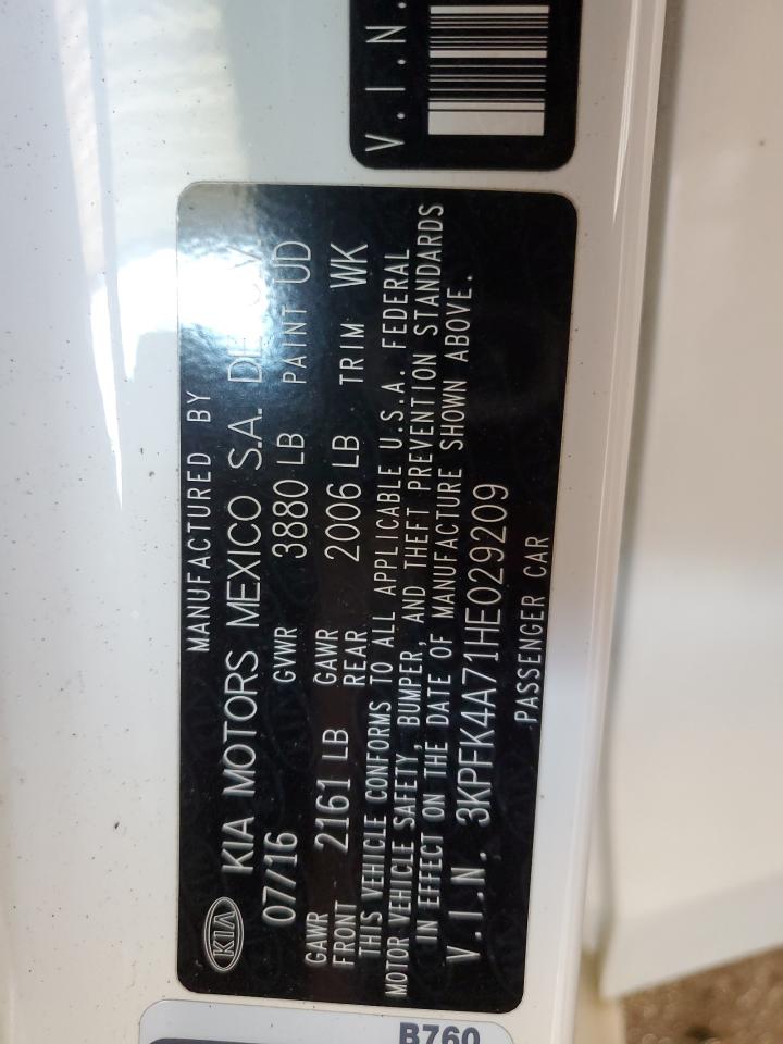 3KPFK4A71HE029209 2017 Kia Forte Lx