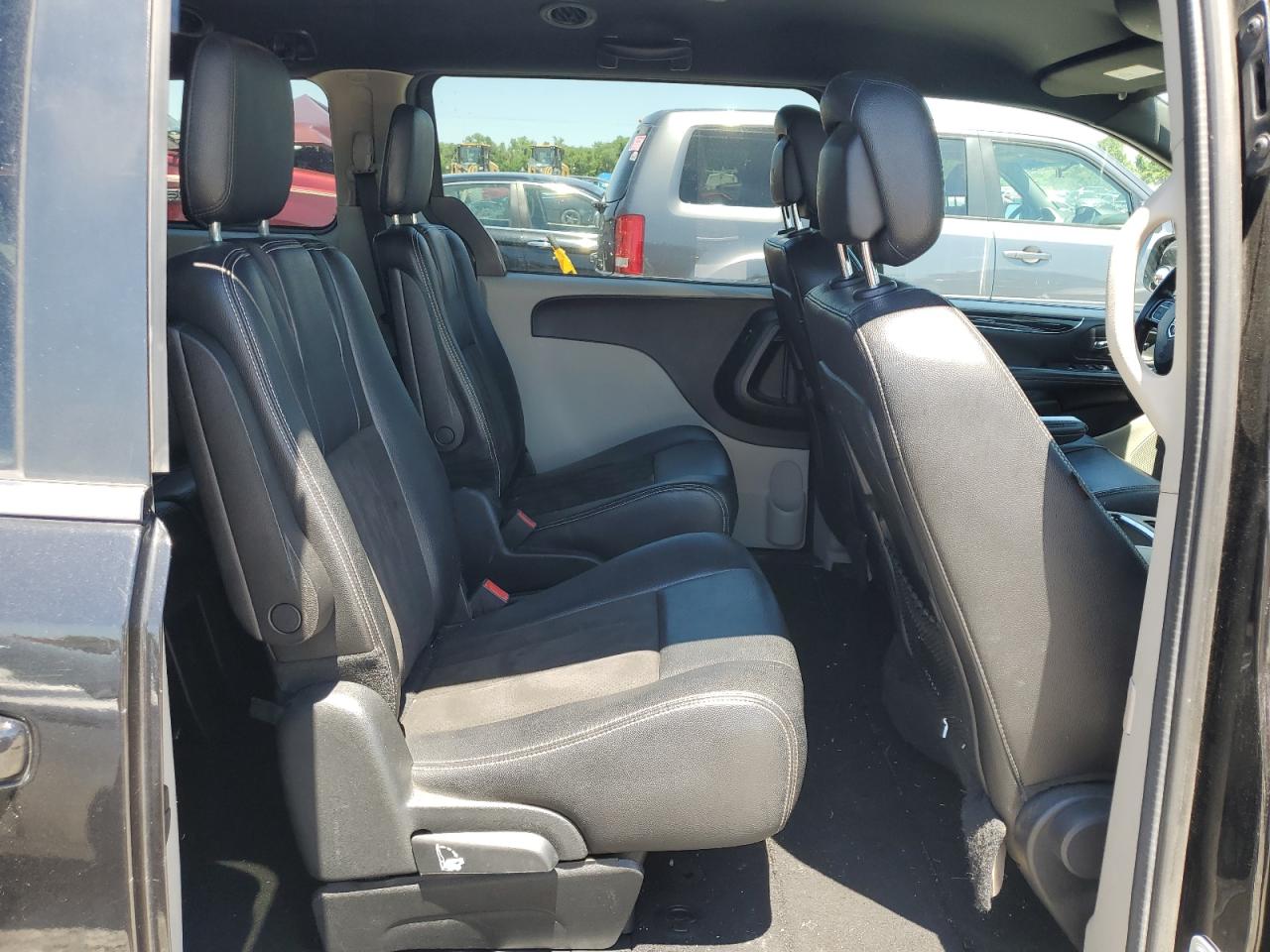 2C4RDGCGXKR785228 2019 Dodge Grand Caravan Sxt