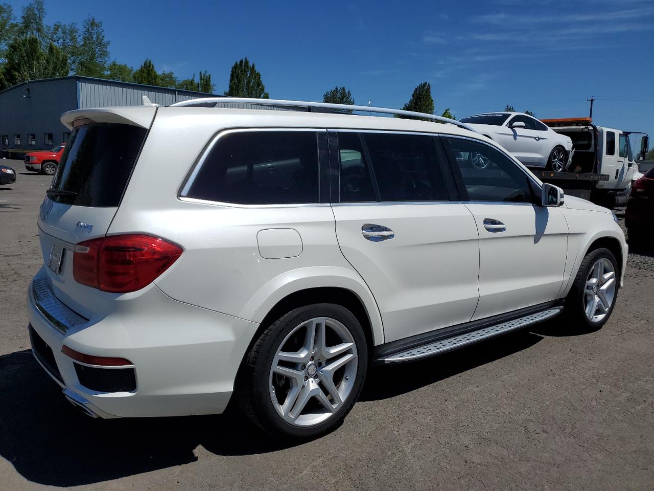 4JGDF7DE5FA446769 2015 Mercedes-Benz Gl 550 4Matic