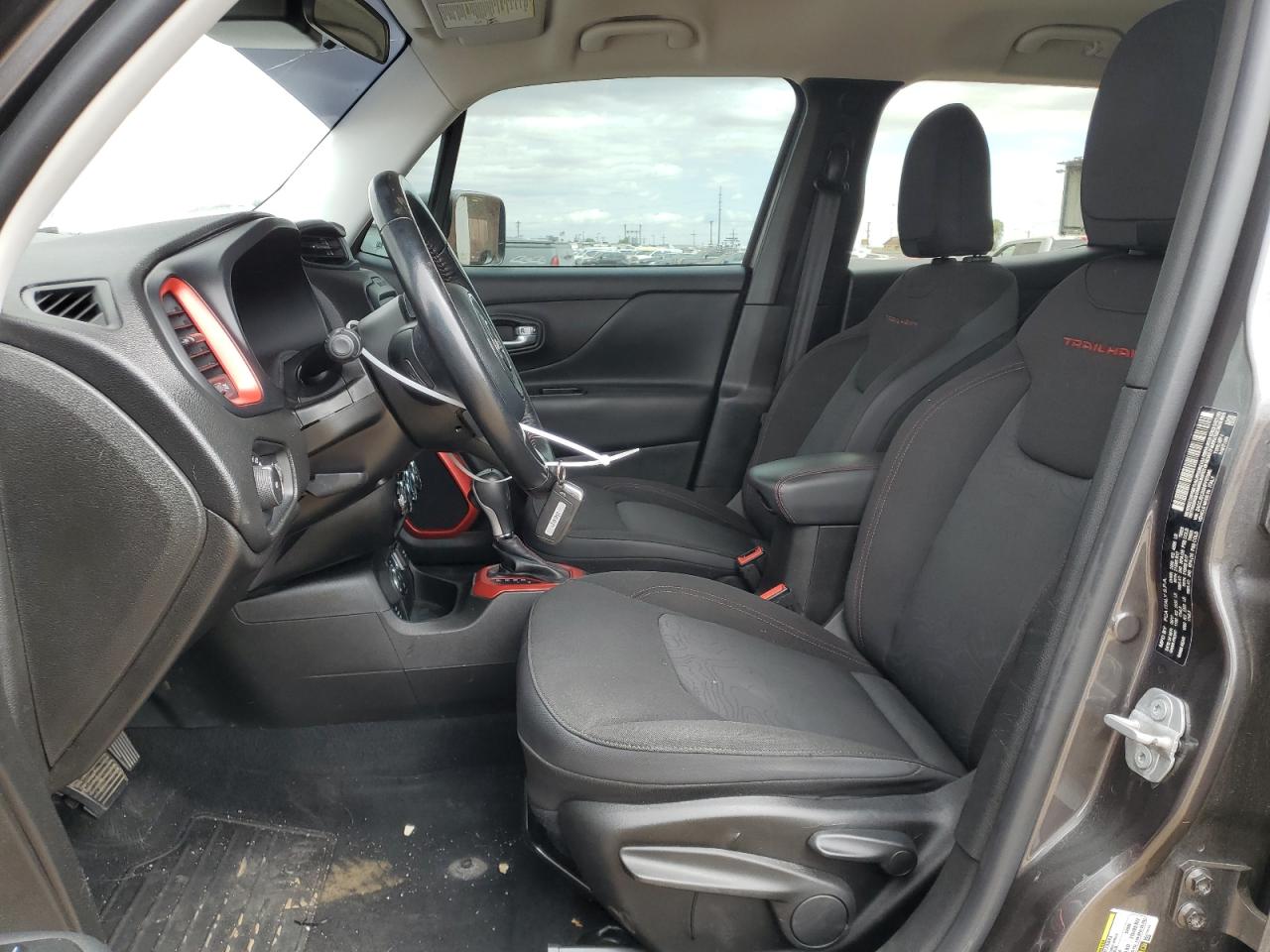 ZACCJBCB9HPF87646 2017 Jeep Renegade Trailhawk