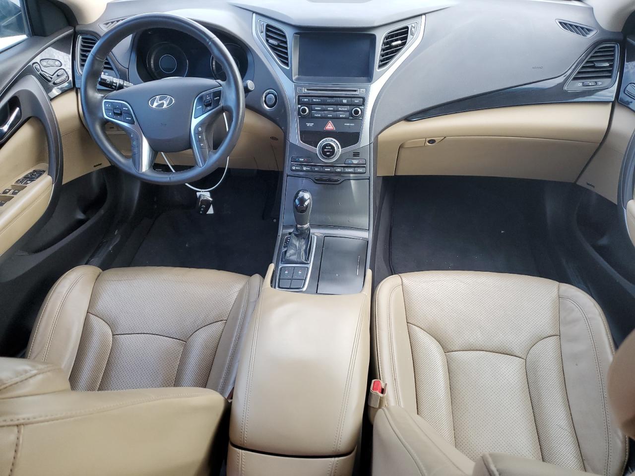 KMHFG4JG6HA591641 2017 Hyundai Azera