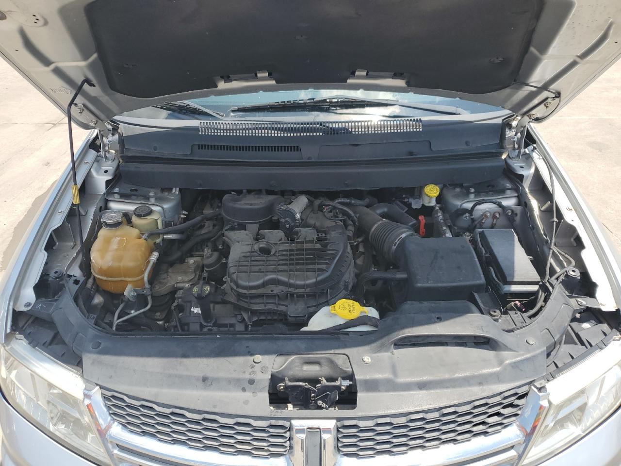 3D4PH1FGXBT552891 2011 Dodge Journey Mainstreet