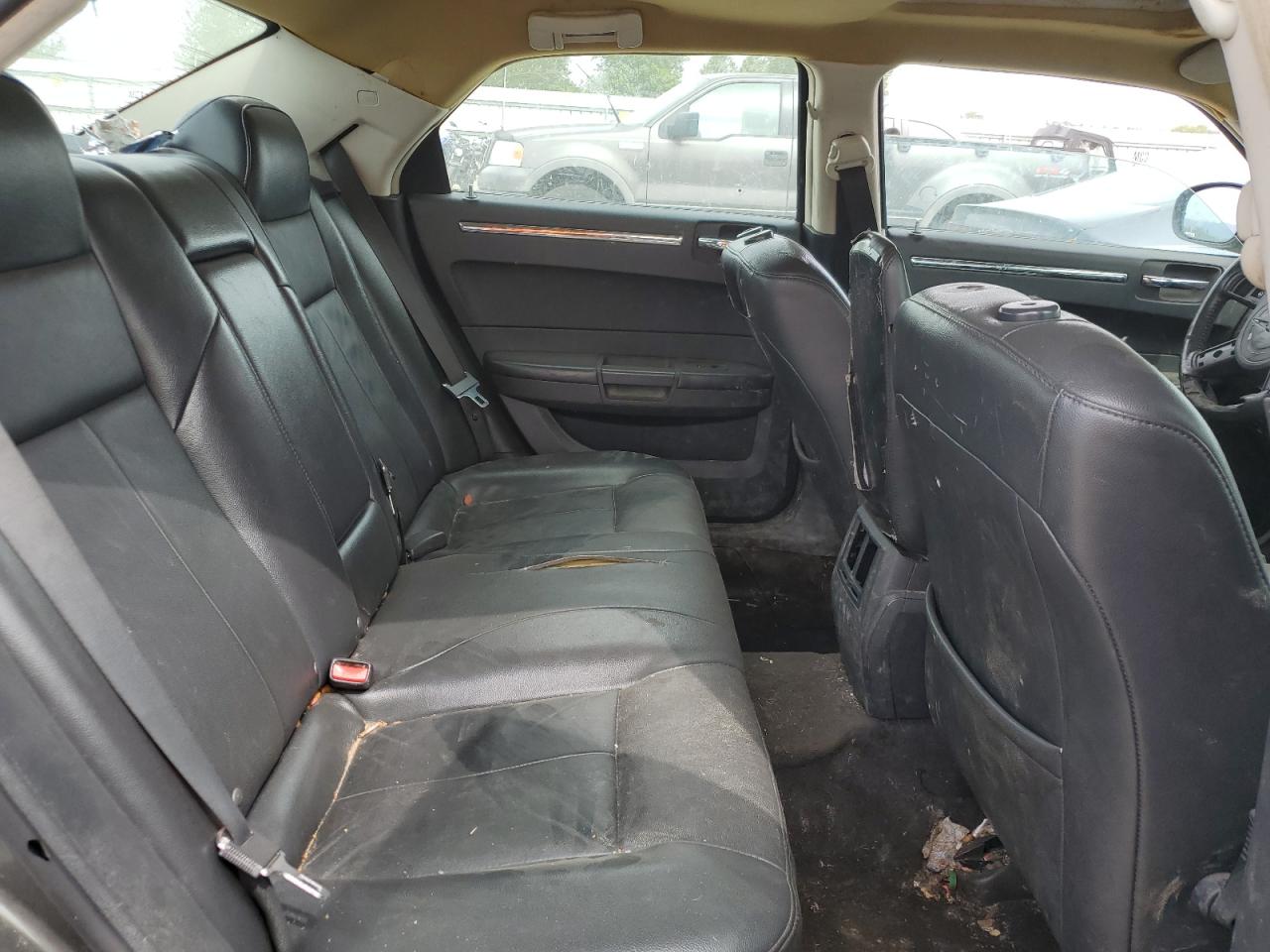 2C3CA5CV6AH209193 2010 Chrysler 300 Touring