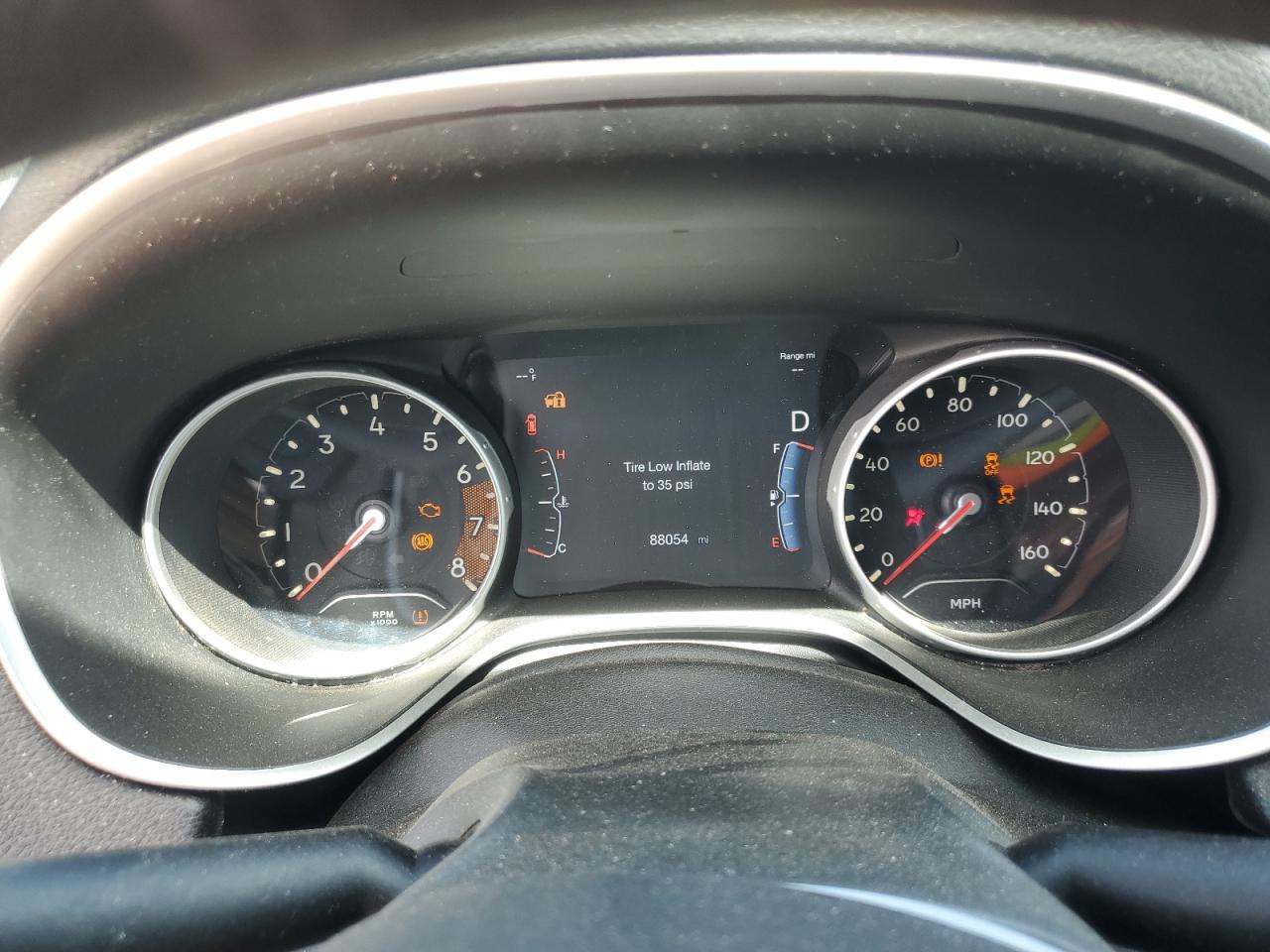 3C4NJCAB0JT338569 2018 Jeep Compass Sport