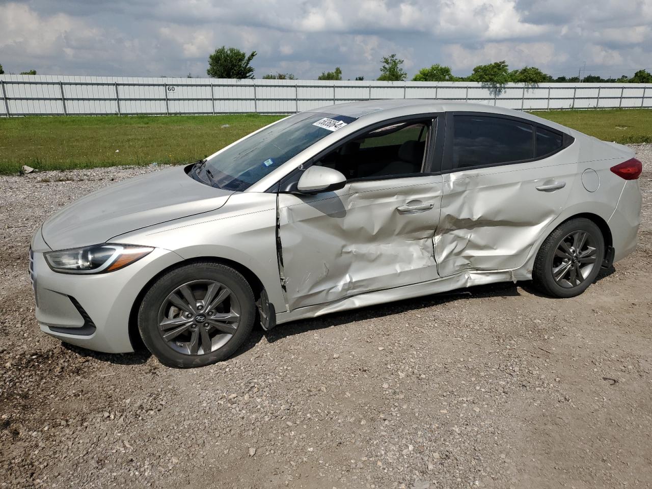 2017 Hyundai Elantra Se vin: 5NPD84LF5HH209301