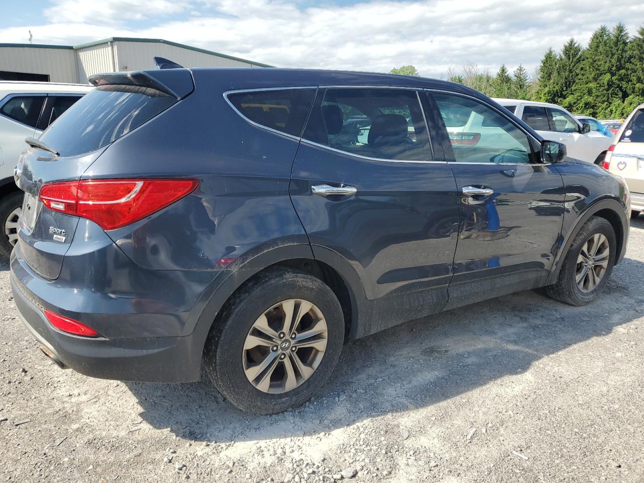 2015 Hyundai Santa Fe Sport vin: 5XYZTDLBXFG251775