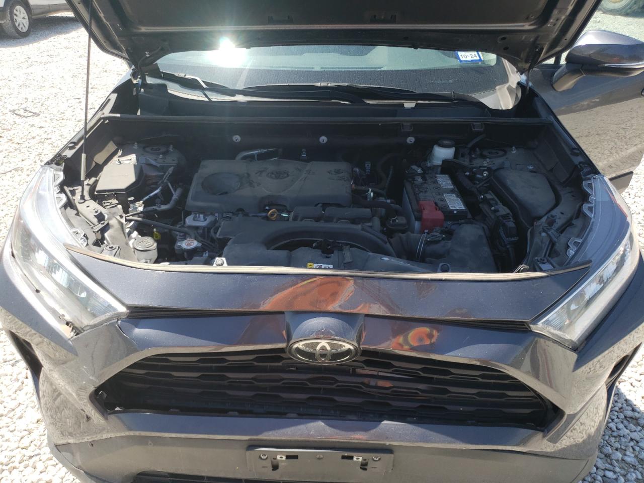 2T3W1RFV9MC162064 2021 Toyota Rav4 Xle