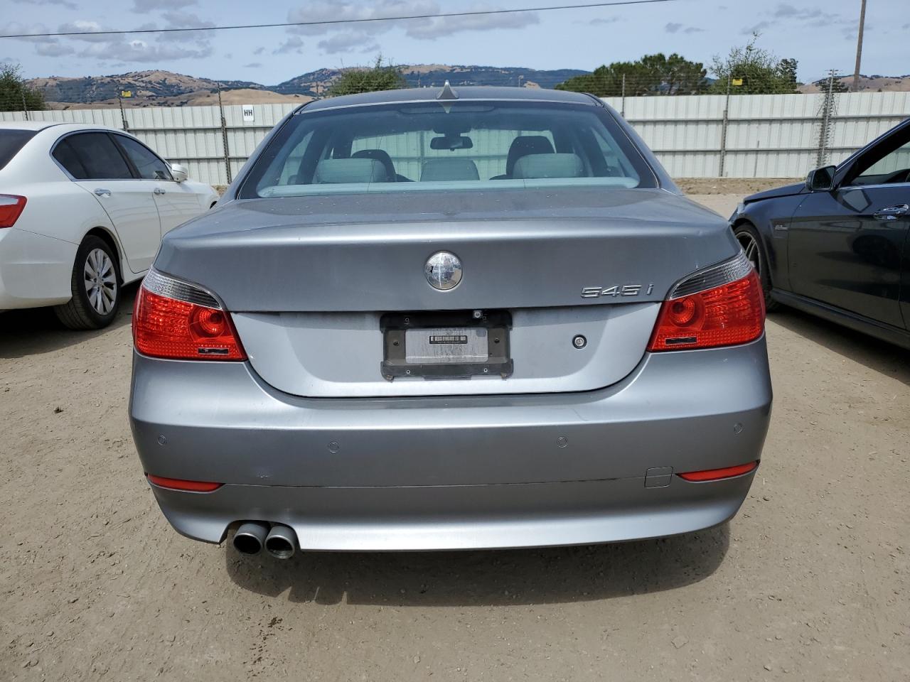 WBANB33535CN65760 2005 BMW 545 I