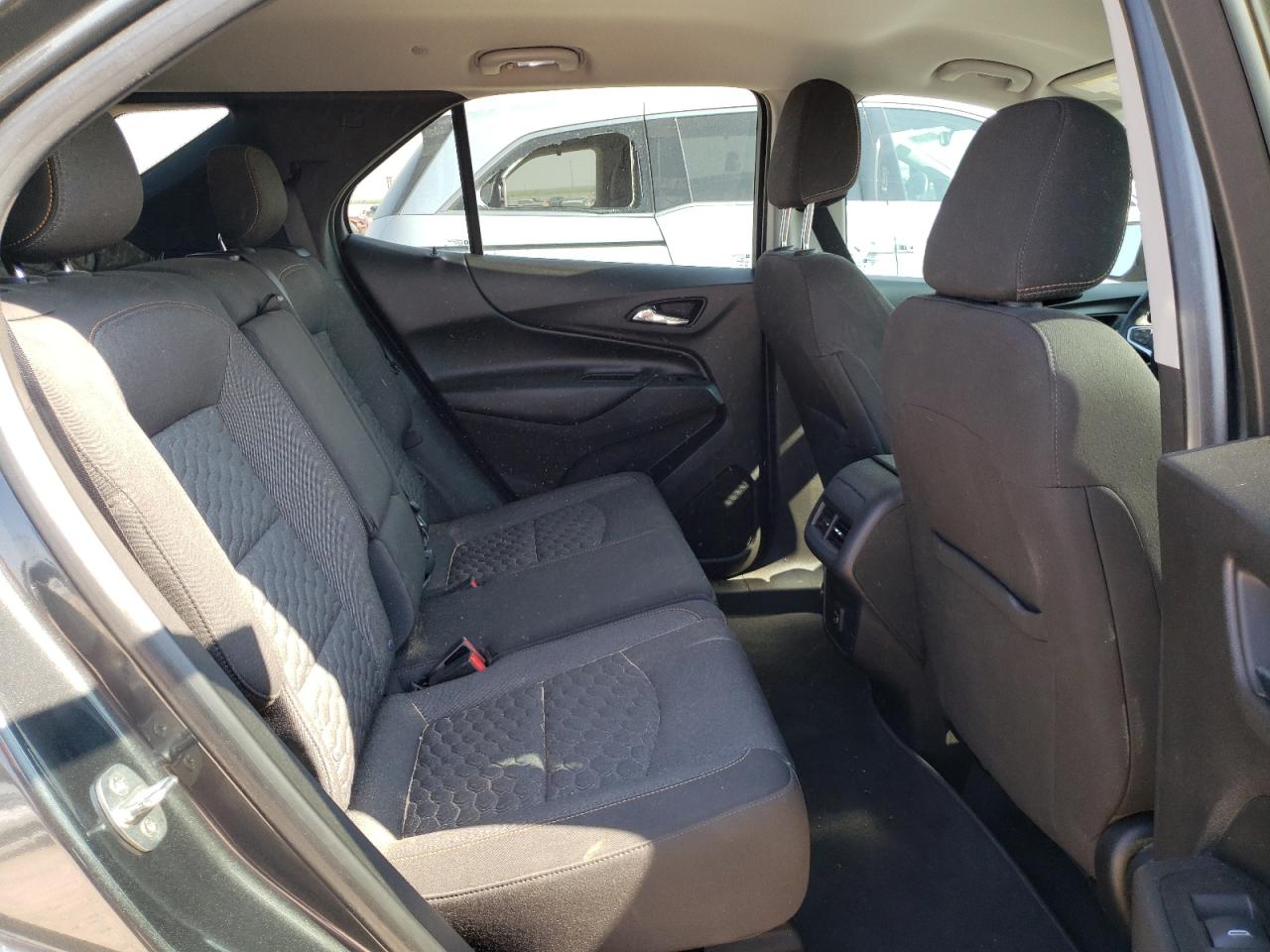 3GNAXKEVXKS631938 2019 Chevrolet Equinox Lt