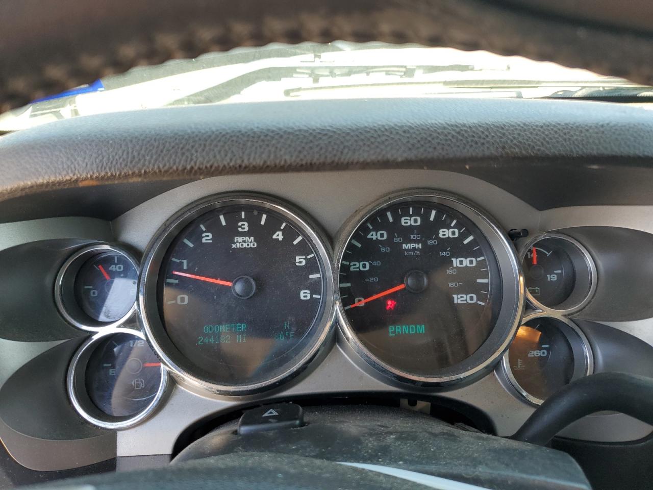 3GCPCSE00BG225513 2011 Chevrolet Silverado C1500 Lt