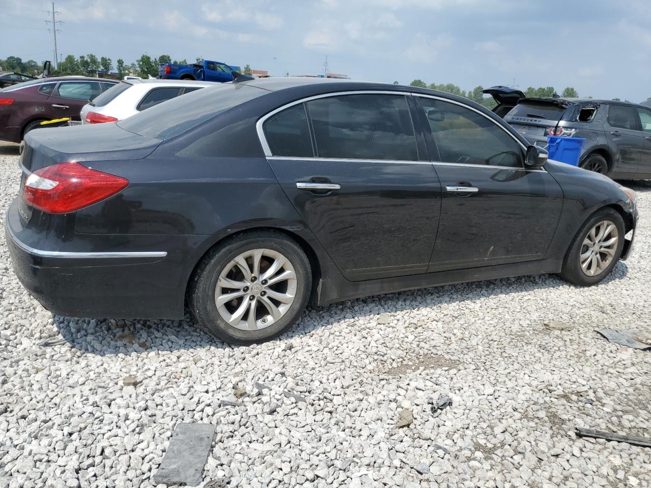 2013 Hyundai Genesis 3.8L vin: KMHGC4DD2DU244463