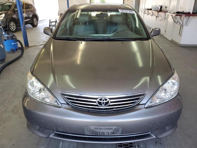 2005 Toyota Camry Le VIN: 4T1BE32K95U571279 Lot: 58787304