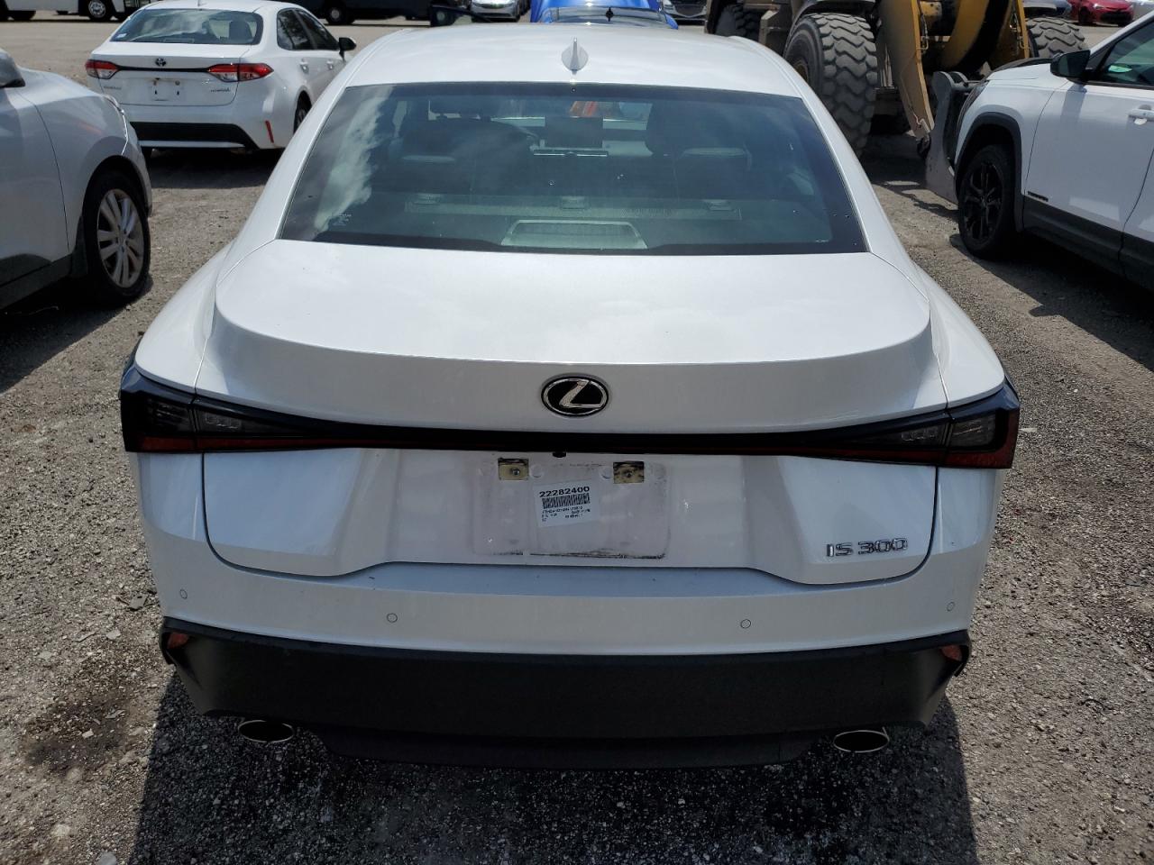 JTHDA1D25N5120613 2022 Lexus Is 300