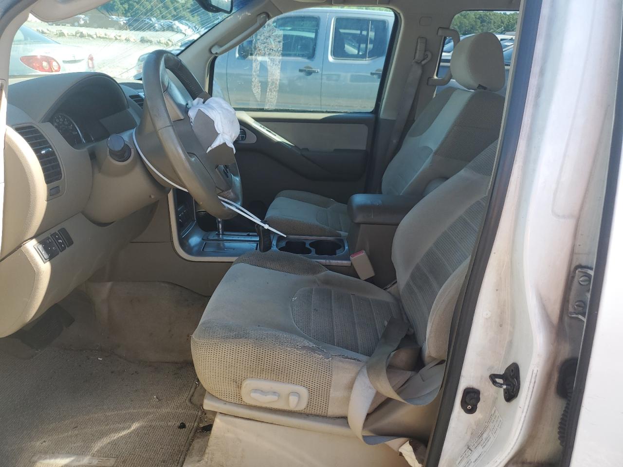 5N1AR18W95C733903 2005 Nissan Pathfinder Le