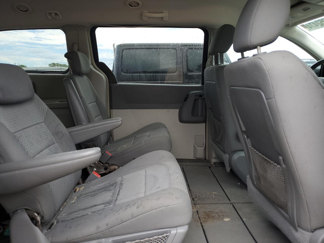 2A4RR5D14AR108491 2010 Chrysler Town & Country Touring