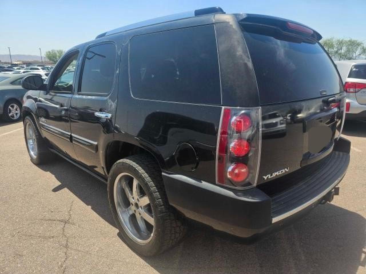 1GKEC63848J151743 2008 GMC Yukon Denali