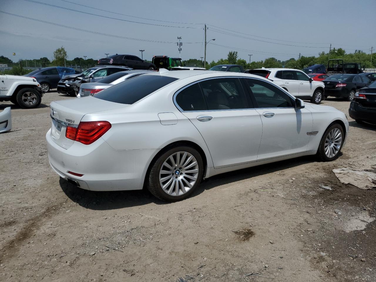 WBAKC6C53CC396306 2012 BMW 750 Xi