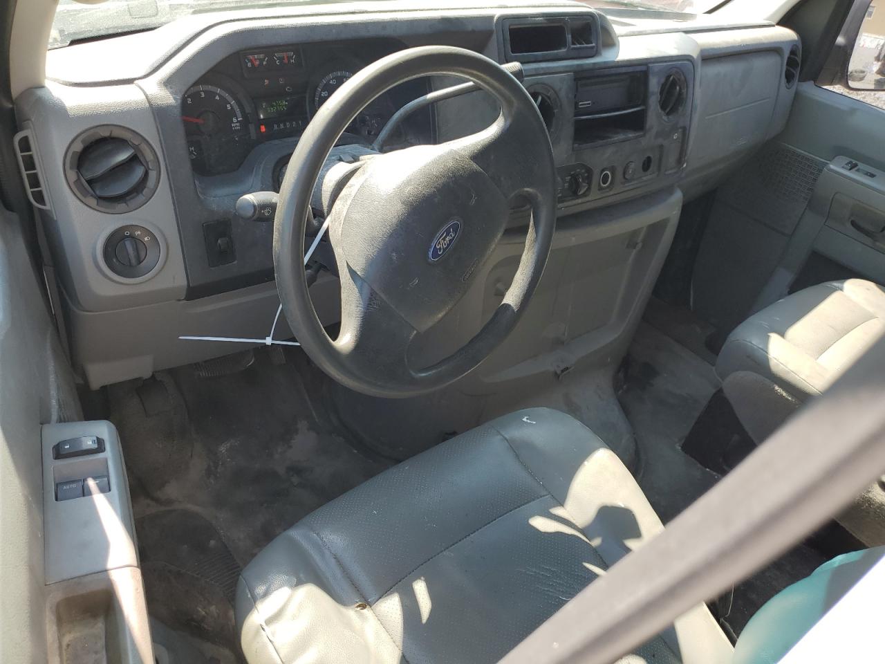 1FTNE2EW9CDA10443 2012 Ford Econoline E250 Van