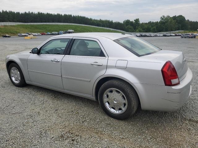 2006 Chrysler 300 - Image 2