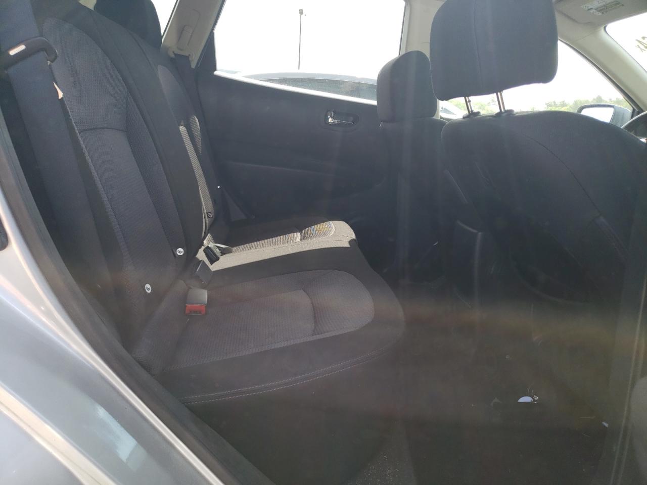 JN8AS5MV8CW704714 2012 Nissan Rogue S