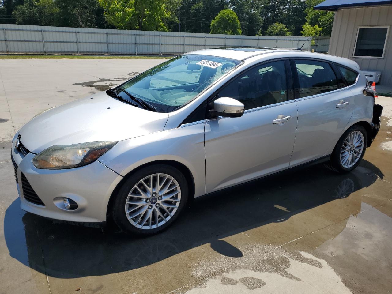 2014 Ford Focus Titanium vin: 1FADP3N21EL320030