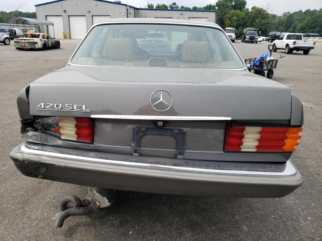 WDBCA35D2GA253606 1986 Mercedes-Benz 420 Sel