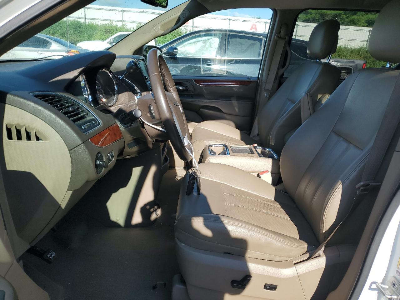 2C4RC1BGXER195830 2014 Chrysler Town & Country Touring