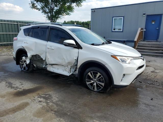 2017 Toyota Rav4 Xle VIN: 2T3RFREV5HW666552 Lot: 58981884