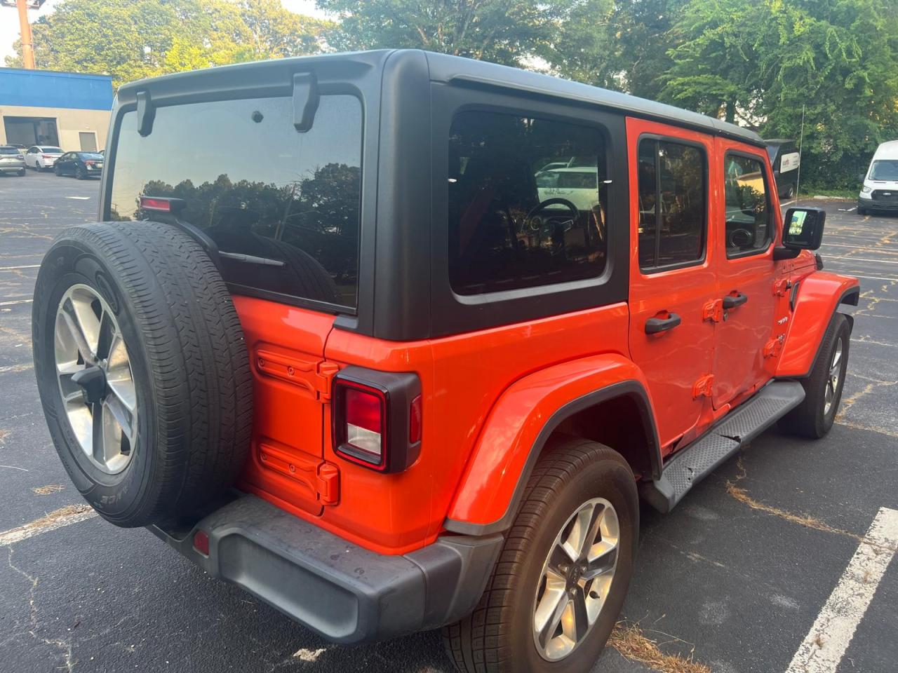 2019 Jeep Wrangler Unlimited Sahara vin: 1C4HJXEG7KW684642