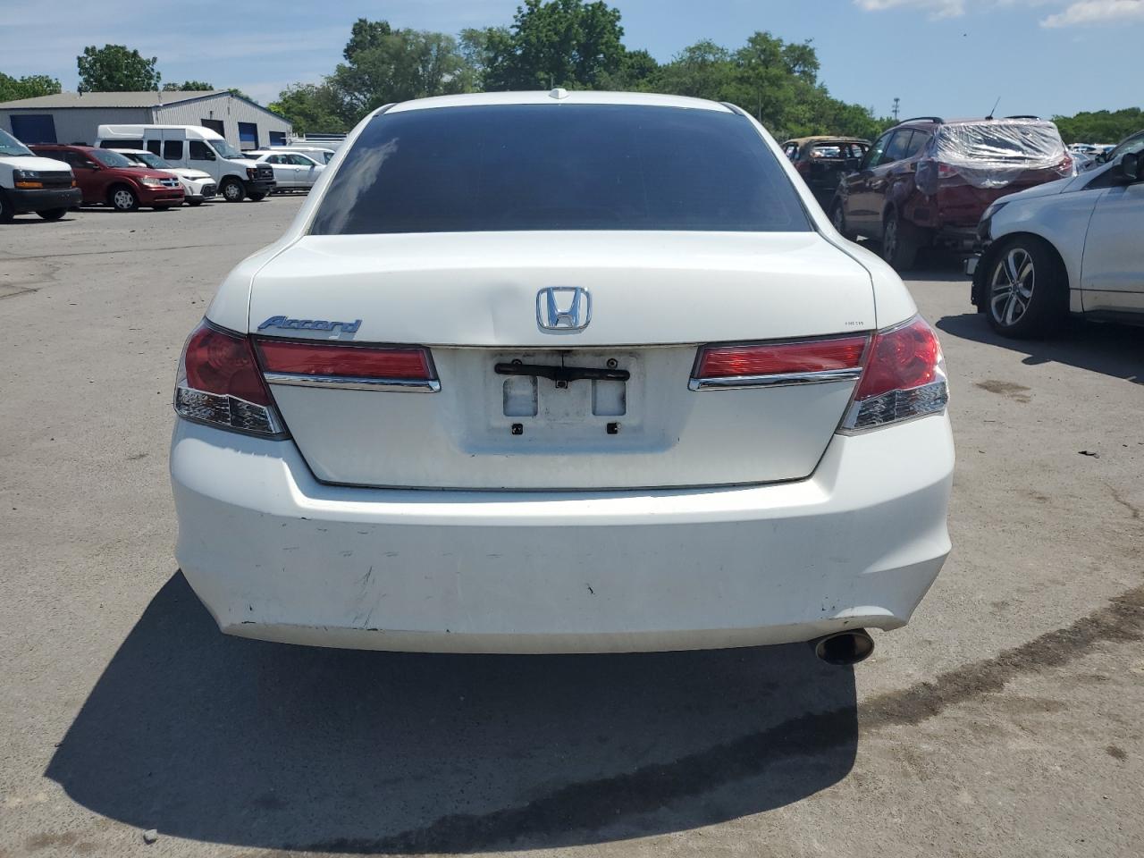 1HGCP2F82BA030519 2011 Honda Accord Exl
