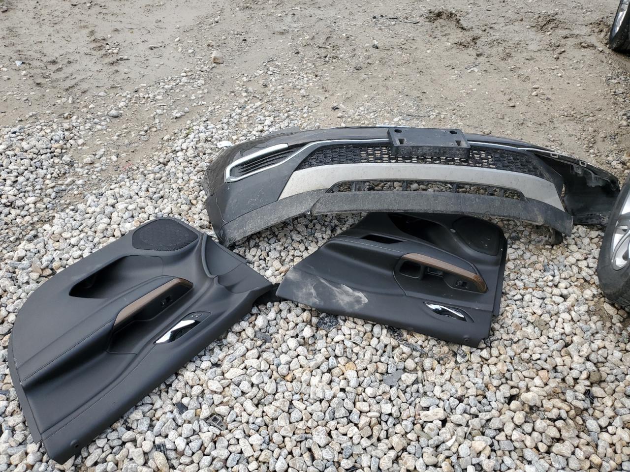 1GKKNKLA1KZ290438 2019 GMC Acadia Sle